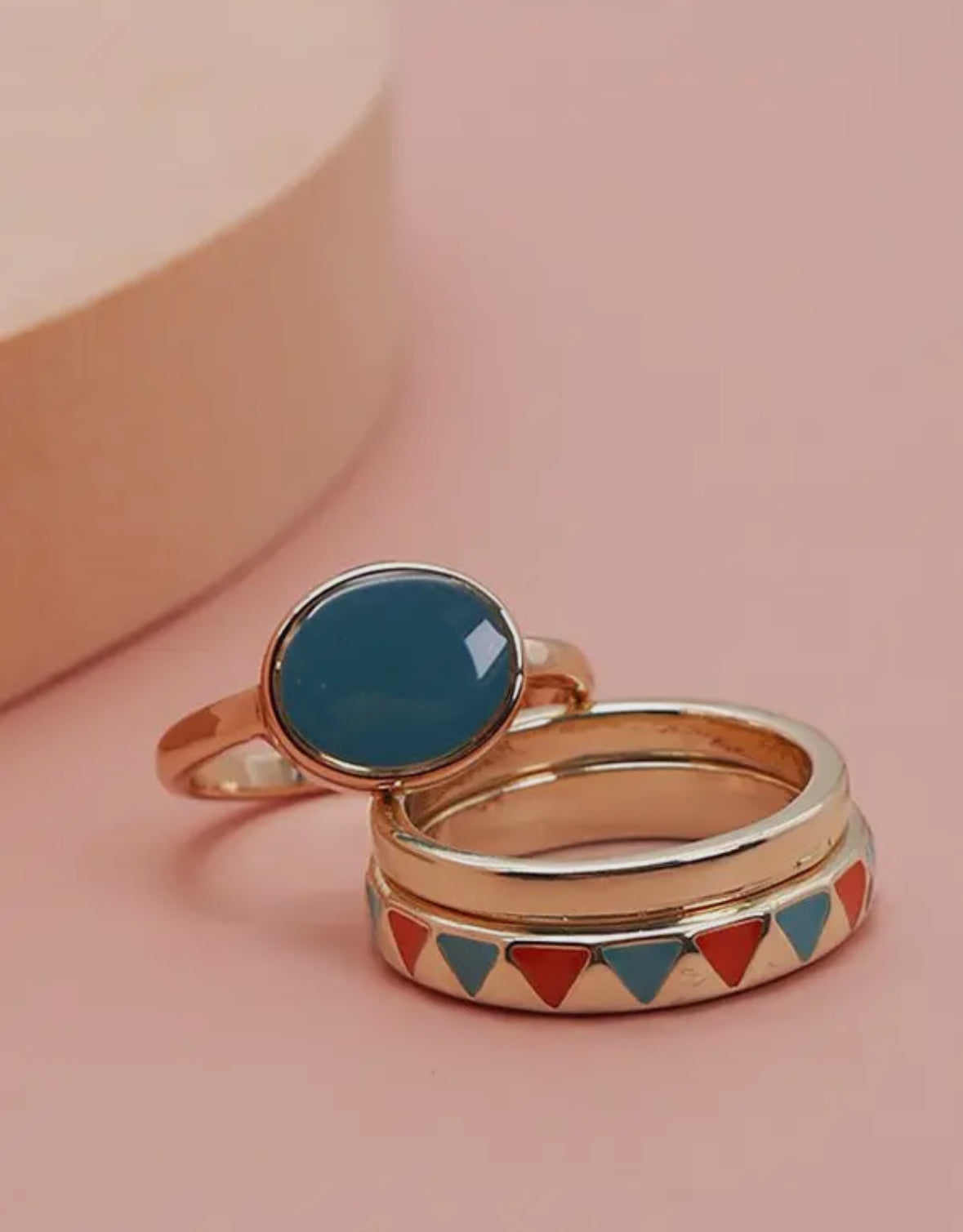 Tribal color rings